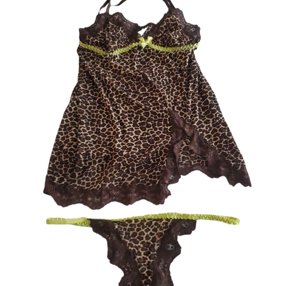 Lingerie, lightly used, Top- L, Bottoms- sz6 M, Leopard print, Brown, Lime - Picture 1 of 2